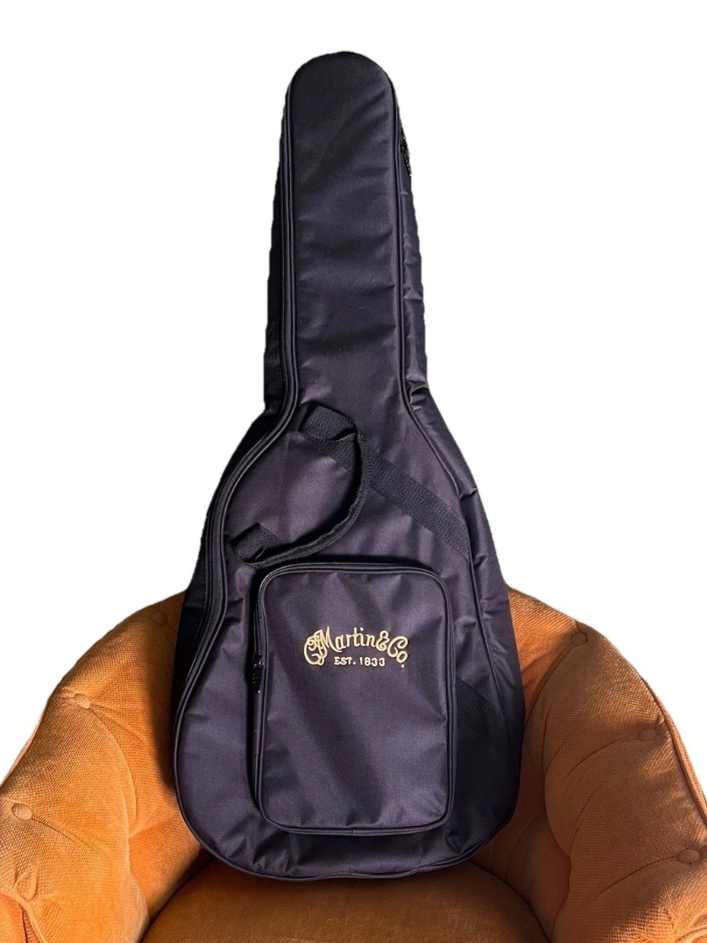 Martin & Co est 1833 soft shell Guitar Case Black 39 X 16 Backpack Style NWOT